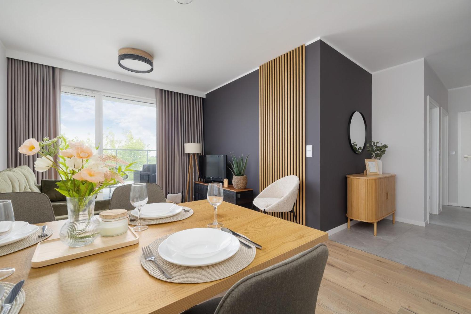 Stylowy Apartament Z Dwiema Sypialniami Balkonem I Parkingiem By Noclegi Renters 카토비체 외부 사진
